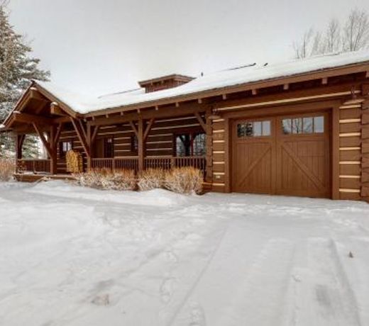 Moose Creek Cabin