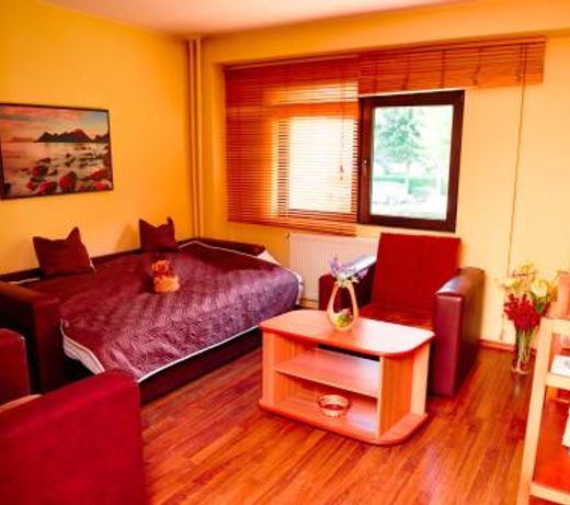 Classic Apartment Near The City Center