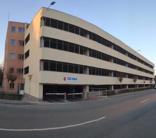 International Aparthotel