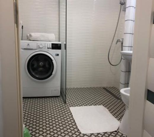 Peles Green Apartment