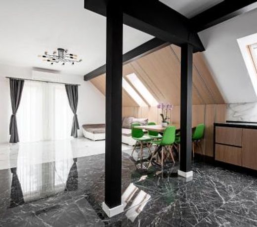 Discovery Aparthotel