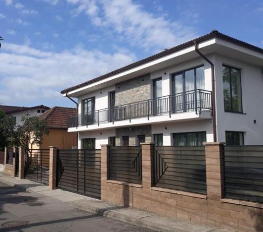 Tintoc Residence 2