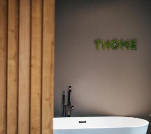 Thome Arena Residence