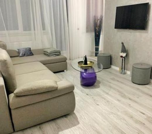 Studium Green Apartments