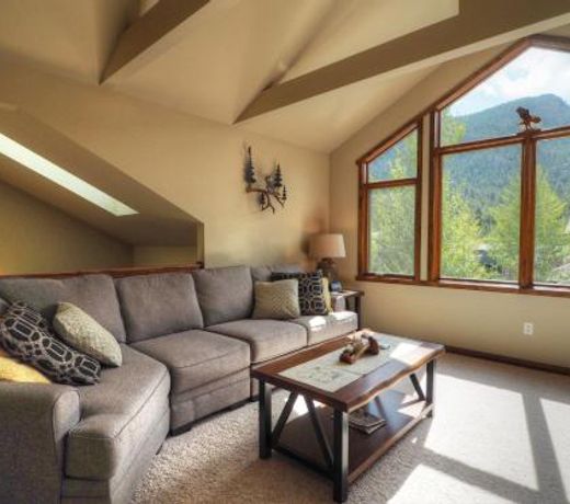 Eagle Pointe Townhouse