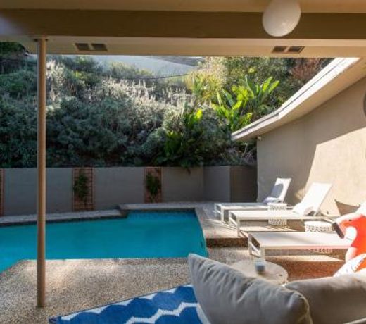 Solar Drive by Onefinestay