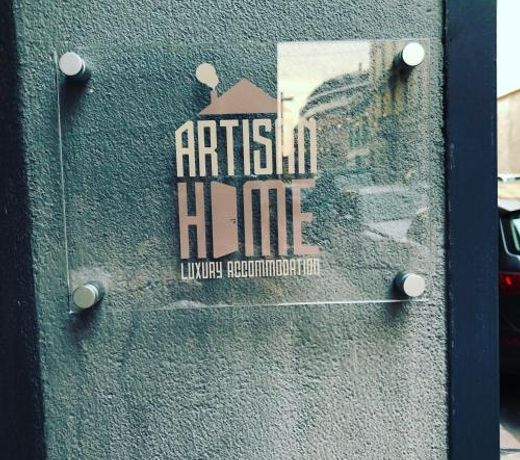 Artisan Home
