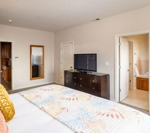 Oceanview Miramar Home Steps to Beach Restuarants Trails Activities