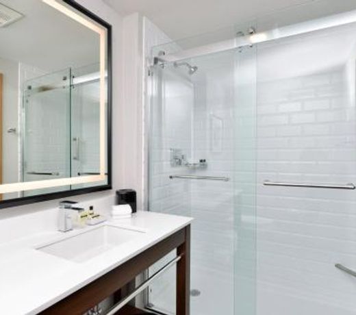 Four Points by Sheraton Olathe