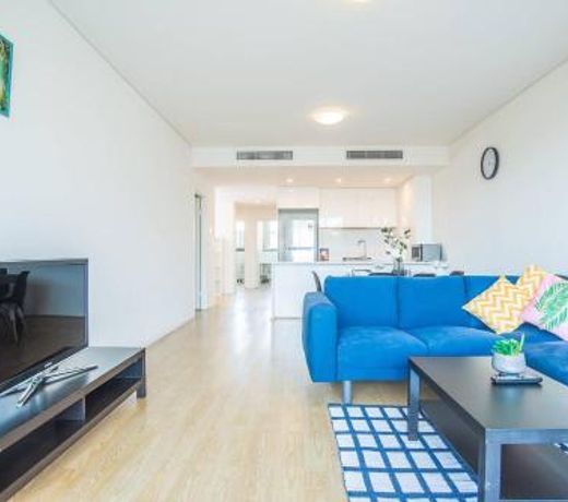 Stylish & Minimalism 3bd apartment in North Ryde