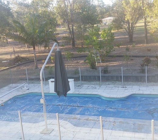 Fraser Island Gateway+free wifi+pool+RV parking