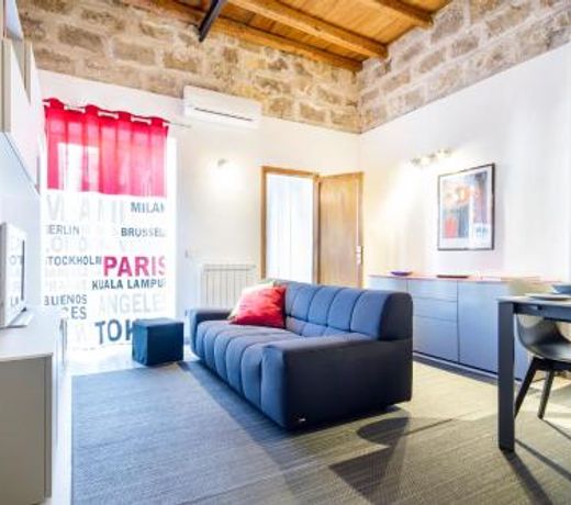MiraCentro Guest House
