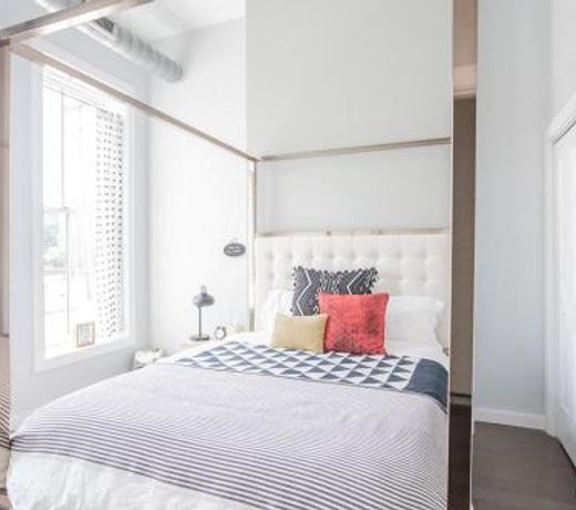 Funky Fresh 1 Bedroom, Perfect for Business or Leisure