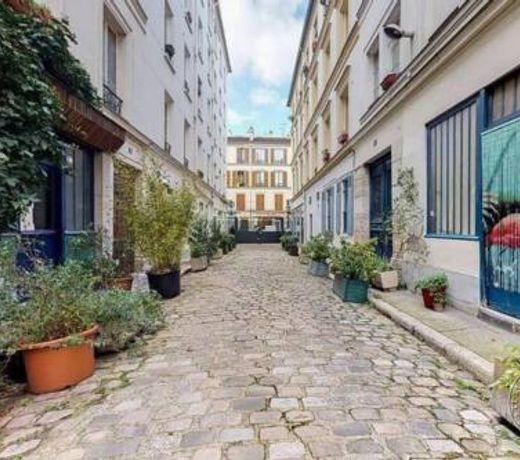 New Apartment in Folie-MericourtOberkampf