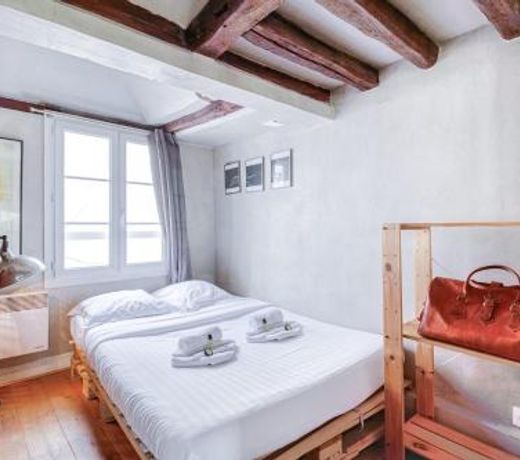 GuestReady - 2 Bedrooms - Montorgueil - Parisian Industrial Flat