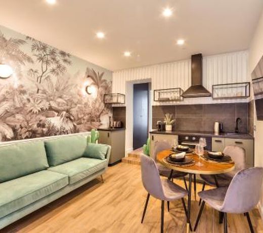 Superb and Cosy 2BR Apt In The Heart Of Paris ! 3P