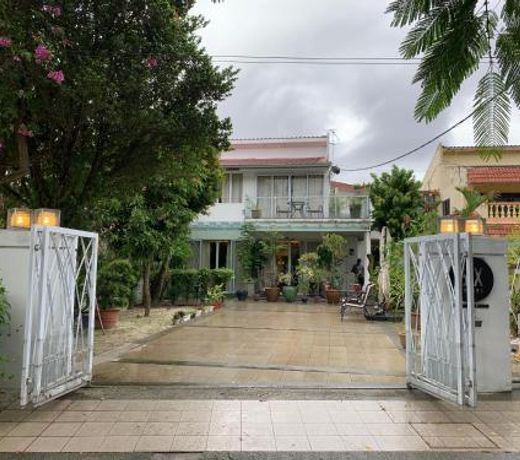 6ix Senses Boutique Villa