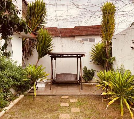 6ix Senses Boutique Villa