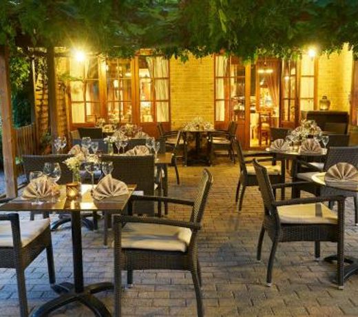 DC Hotel & Restaurant Brussels South