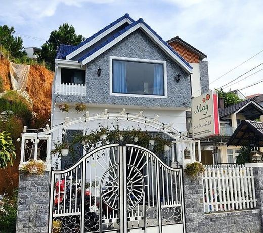 May Homestay- Hill view but not far center