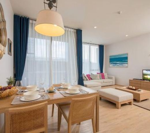 Apartment on the beach Maikhao pool view 72sqm