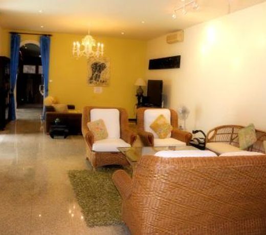 Chalong Palm Residence