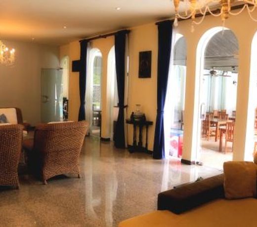 Chalong Palm Residence