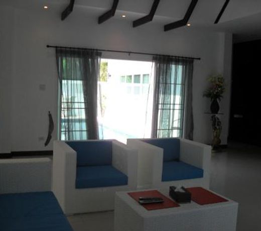 Soi Nam Jai Pool Villa