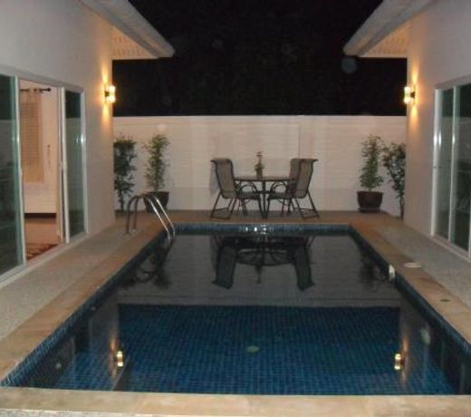 Soi Nam Jai Pool Villa