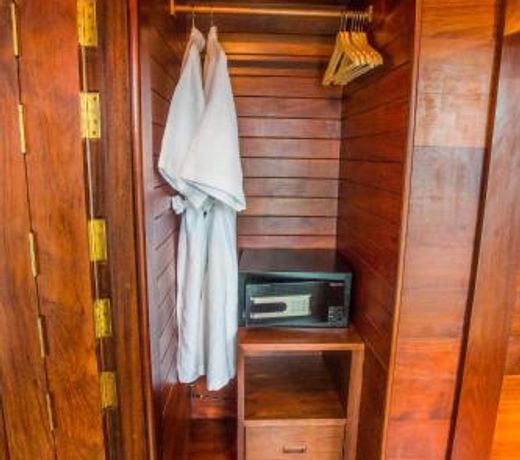 New decorated Kamala Class Pan-Seaview 6 bed Villa