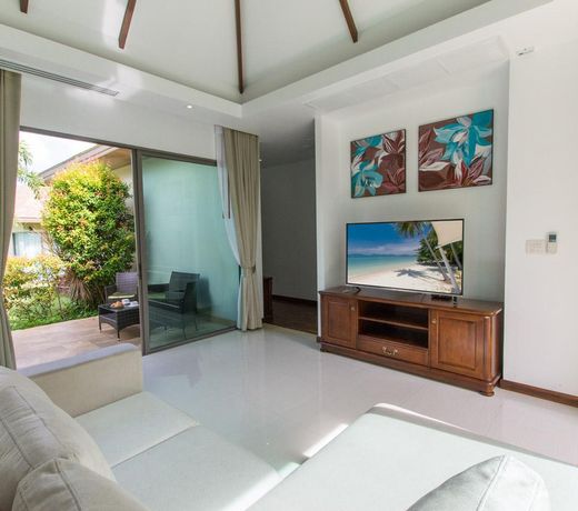 Naya luxury villa
