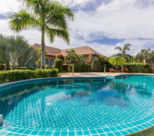 Naya luxury villa