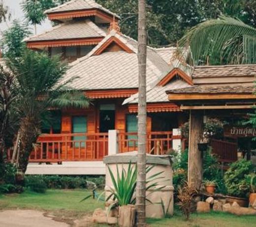 Sukruthai Homestay
