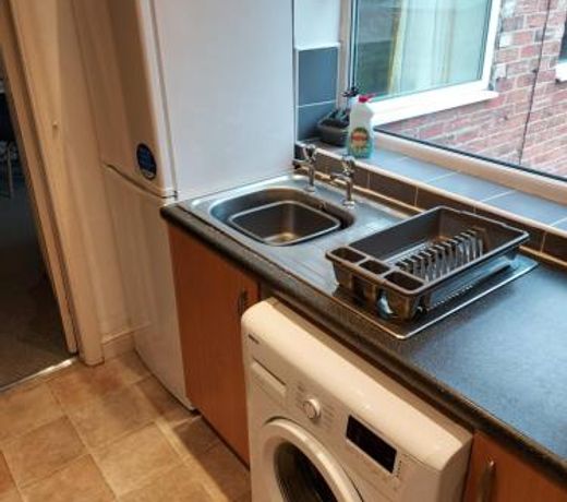 Quiet 3 Bed Flat Perfect for Contractor & Professional Stay