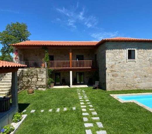Mariana's HeartMade House