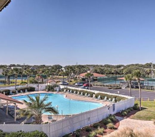 Remodeled St Augustine Condo with Pool and Beach Access