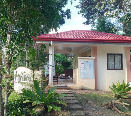 RedDoorz Premium @ Napaling Point Tangnan