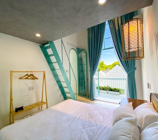 A big villa for 10 wt private swimming pool
