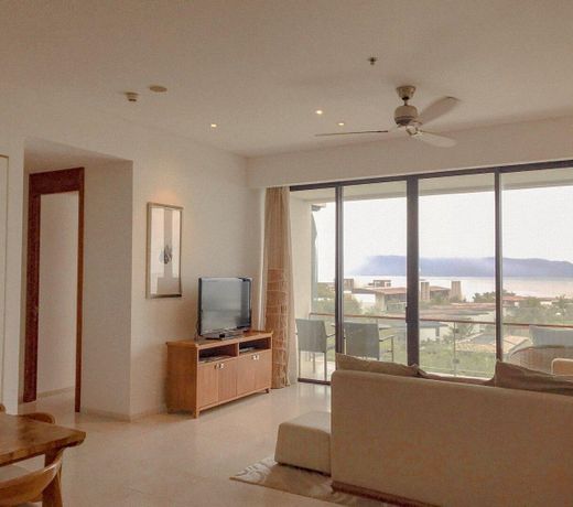 Full Ocean View 3BR Apartment â¤ Free Pick Up â¤