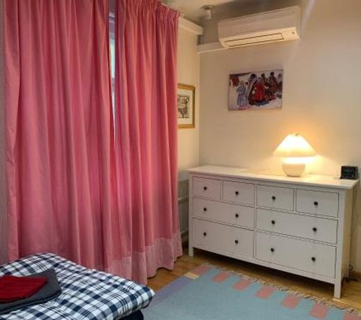 Guest Apartment at Canal Griboedova 10
