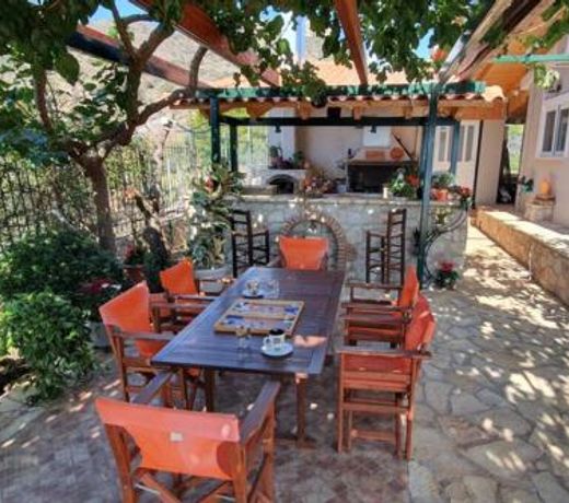Villa Aliki