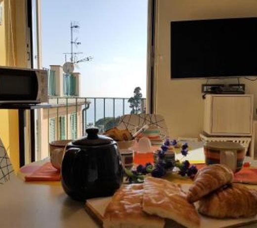 House Il Nido by Holiday World