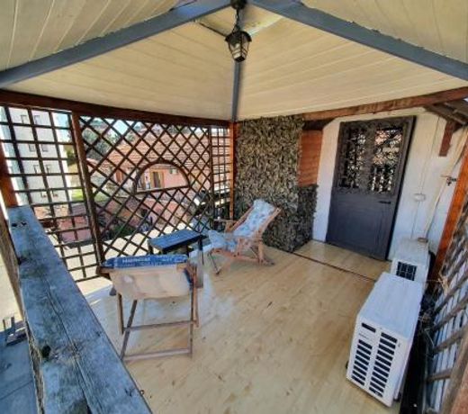 Typical mountain mansarda close to Fiera Rho Milano MIND