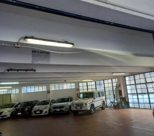 -- with Free secure Parking Garage-- Quiet & Comfortable Junior Suite con parcheggio in garage custo
