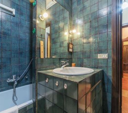 Charming apartment with private terrace at via Giulia