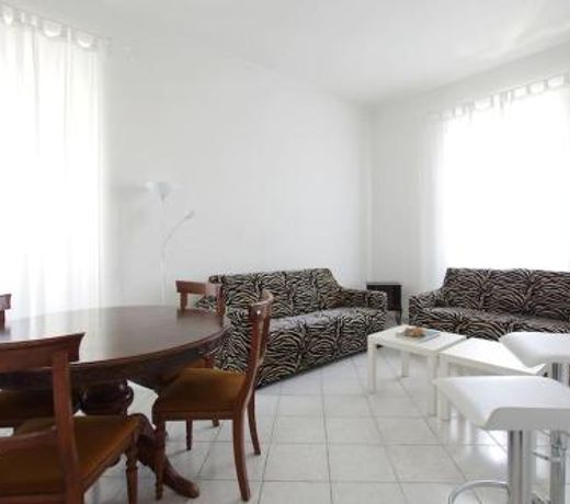 Roma Ostia 100 mt sea