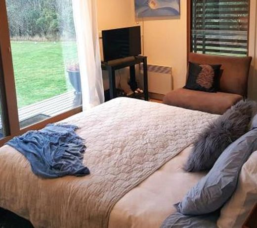 The Gurdies Room with Amazing Sunset Views