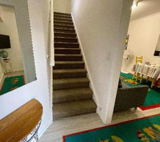 Gawler Townhouse 1 Bedroom John Lennon Room