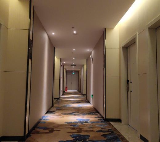 Shell Hotel Dongguan Shipai Town Lifeng Square