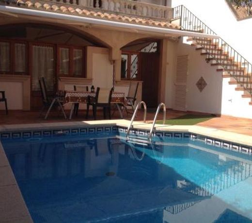 Casa Familiar Jaume II